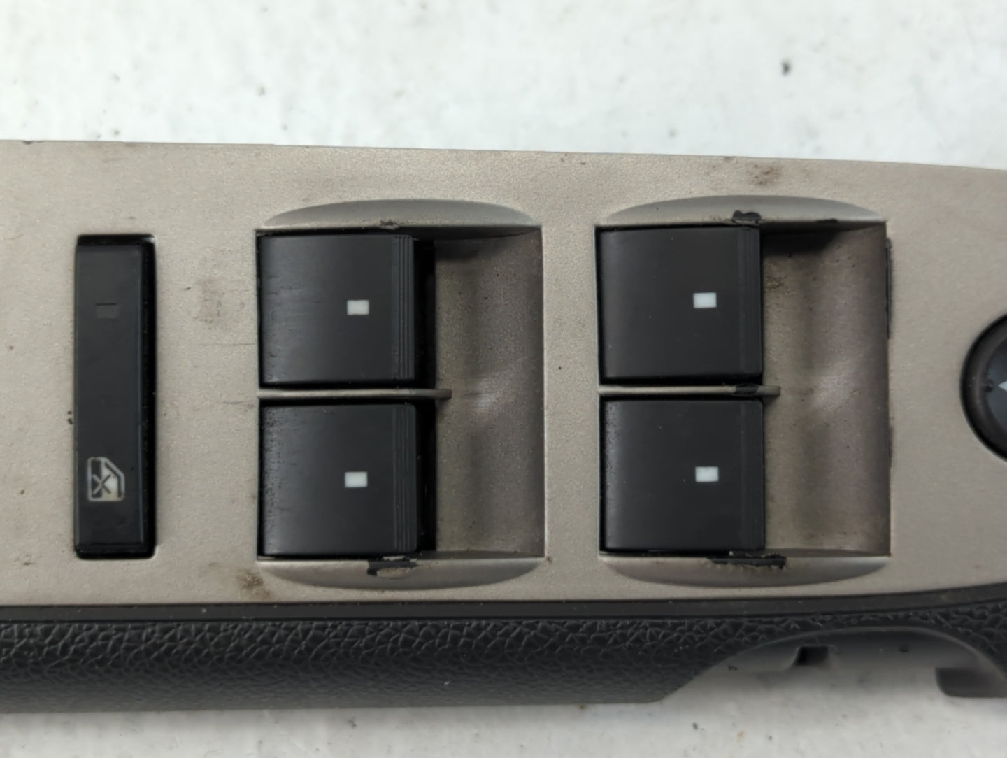 2003-2007 Chevrolet Silverado 1500 Master Power Window Switch Replacement Driver Side Left P/N:25932473 Fits OEM Used Auto P