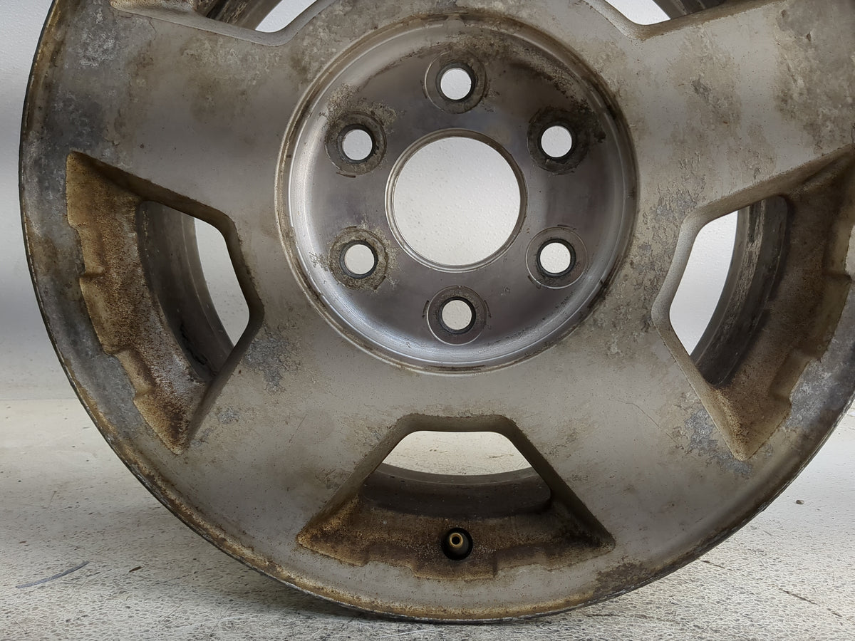 2004-2007 Chevrolet Silverado 1500 Oem Wheel Rim 1318330 - Oemusedautoparts1.com