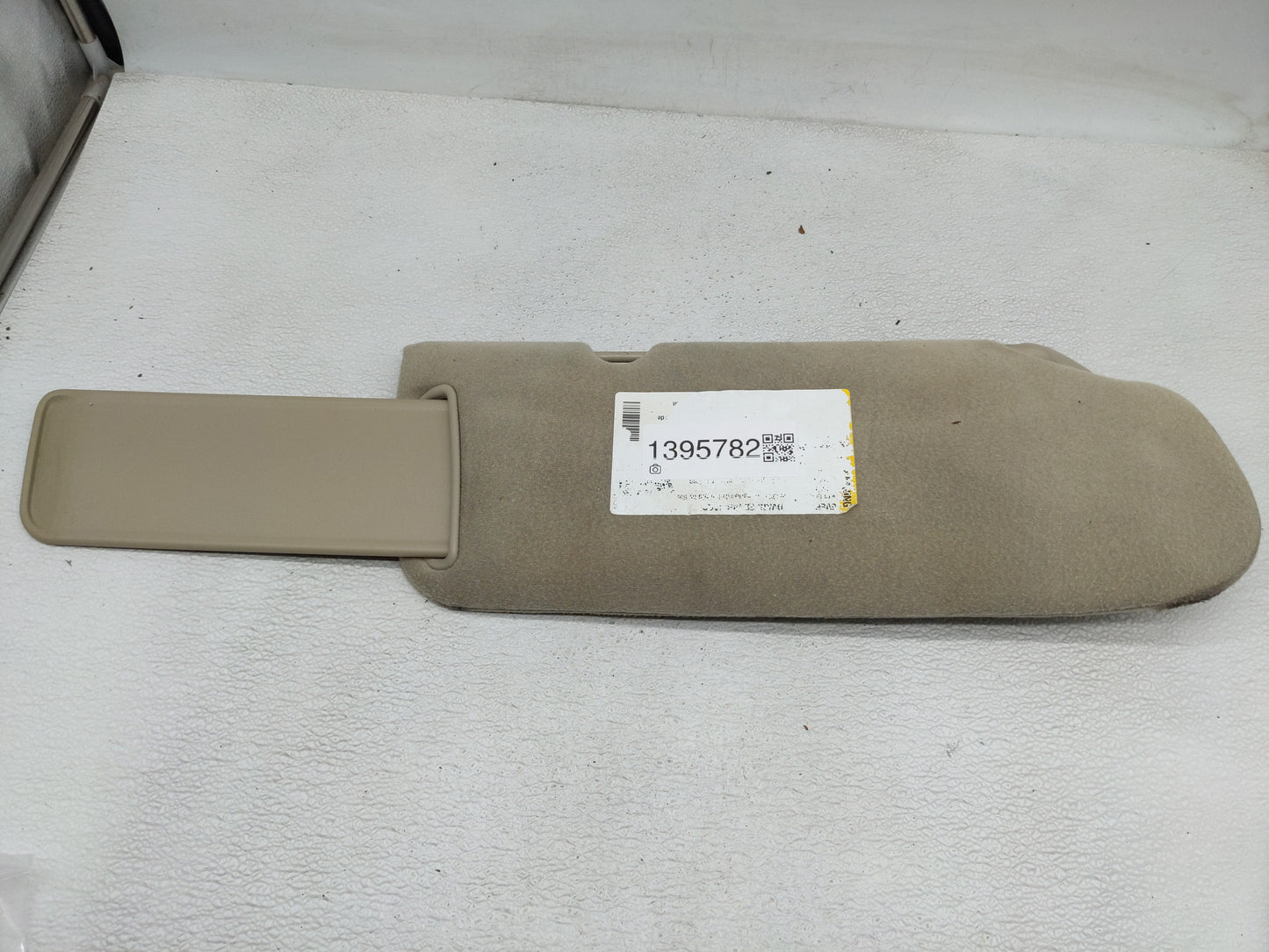 2003-2007 Chevrolet Silverado 1500 Sun Visor Shade Replacement Driver Left Mirror Fits Fits 2003 2004 2005 2006 2007 OEM Use