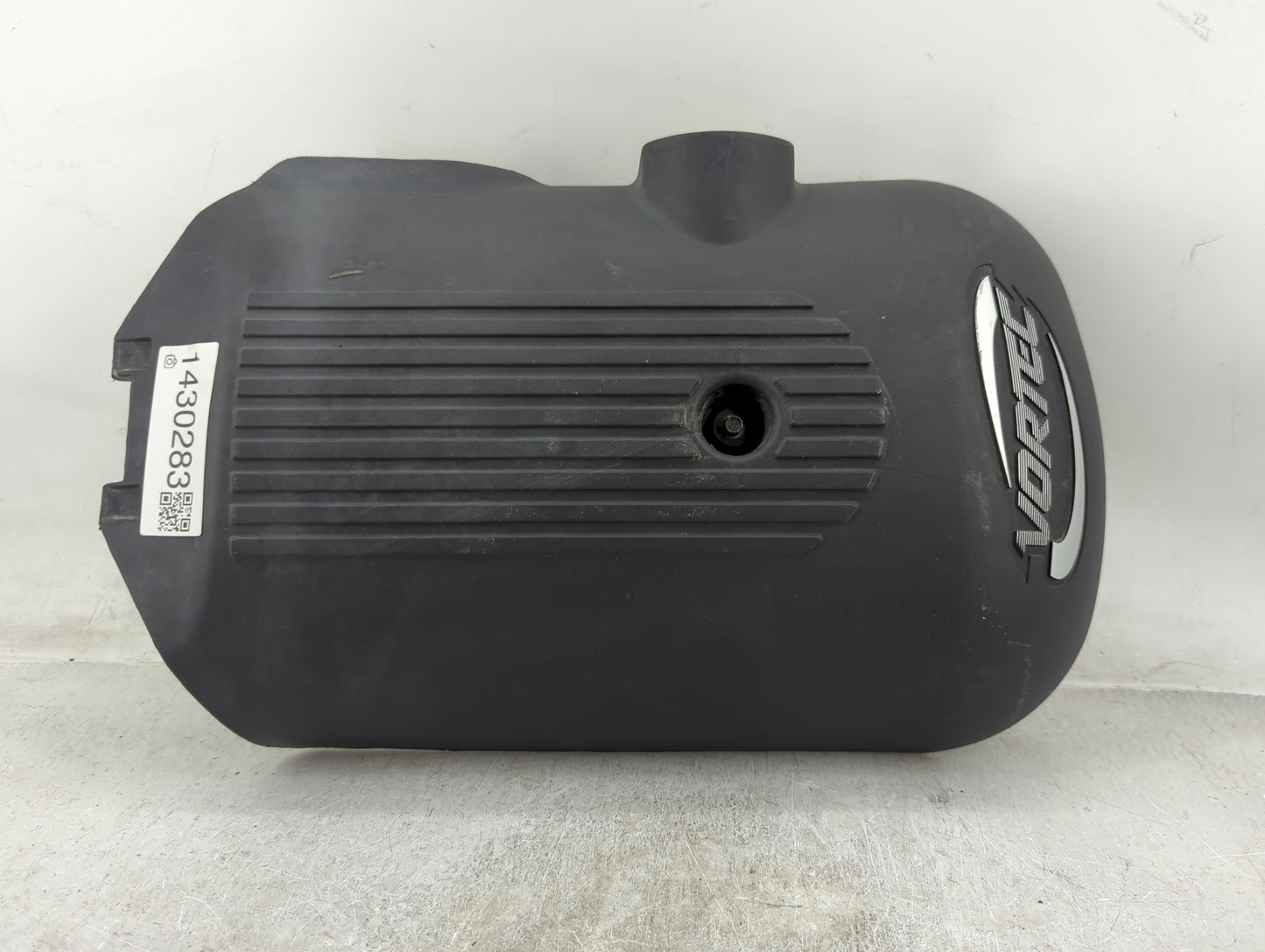 2007 Chevrolet Silverado 1500 Engine Cover - Oemusedautoparts1.com