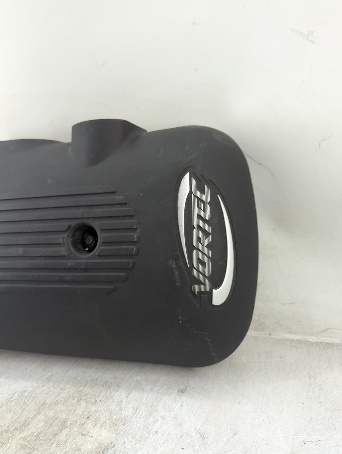 2007 Chevrolet Silverado 1500 Engine Cover - Oemusedautoparts1.com