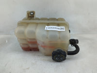 2004 Silverado 1500 Radiator Coolant Overflow Expansion Tank Bottle - Oemusedautoparts1.com