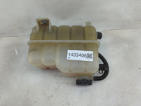 2004 Silverado 1500 Radiator Coolant Overflow Expansion Tank Bottle - Oemusedautoparts1.com