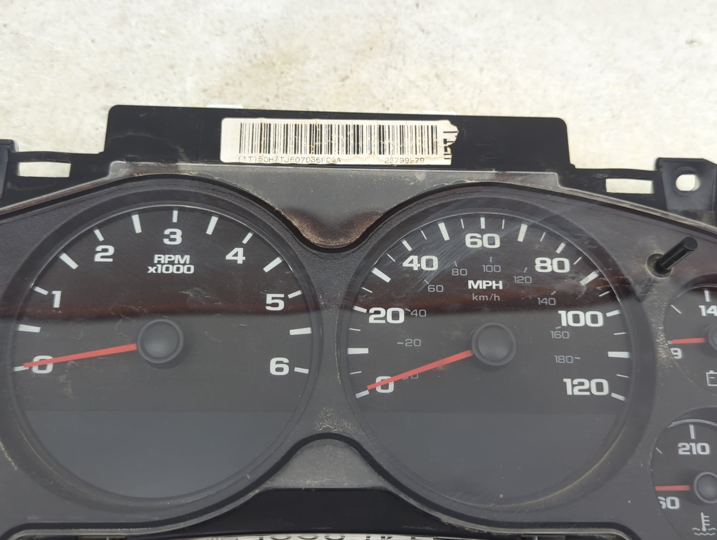 2007 Chevrolet Silverado 1500 Instrument Cluster Speedometer Gauges P/N:25799570 28081460, 6031531 Miles: Fits OEM Used Auto
