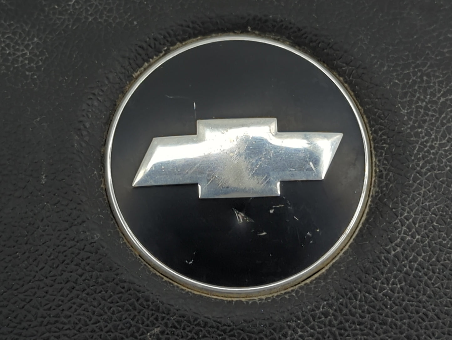 2003 Chevrolet Silverado 1500 Air Bag Driver Left Steering Wheel Mounted 1459038 - Oemusedautoparts1.com