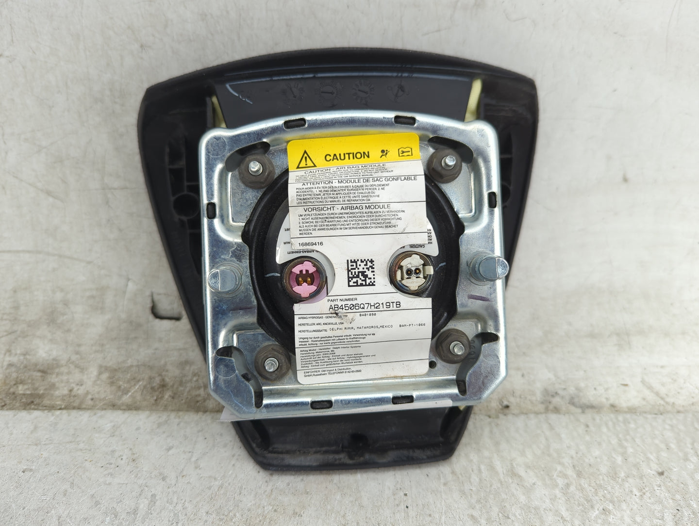 2003 Chevrolet Silverado 1500 Air Bag Driver Left Steering Wheel Mounted 1459038 - Oemusedautoparts1.com