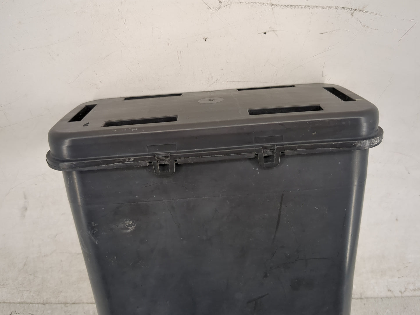 2007 Chevrolet Silverado 1500 Fuel Vapor Charcoal Canister 1459699 - Oemusedautoparts1.com