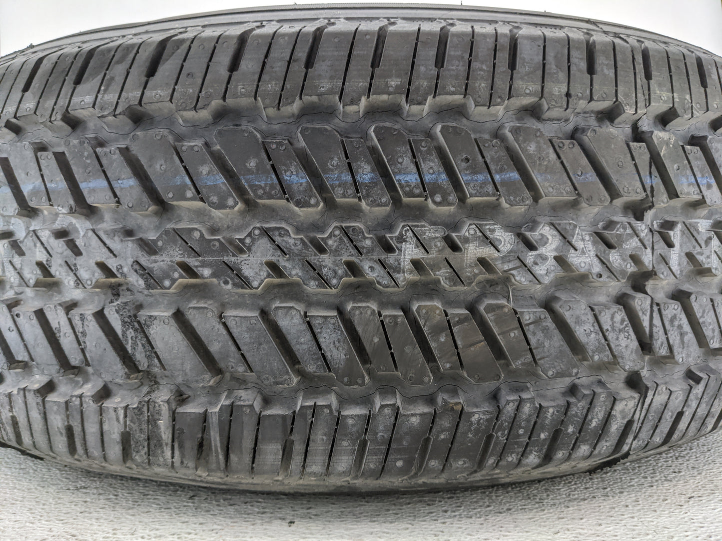 2004-2007 Chevrolet Silverado 1500 Spare Donut Tire Wheel Rim Oem - Oemusedautoparts1.com