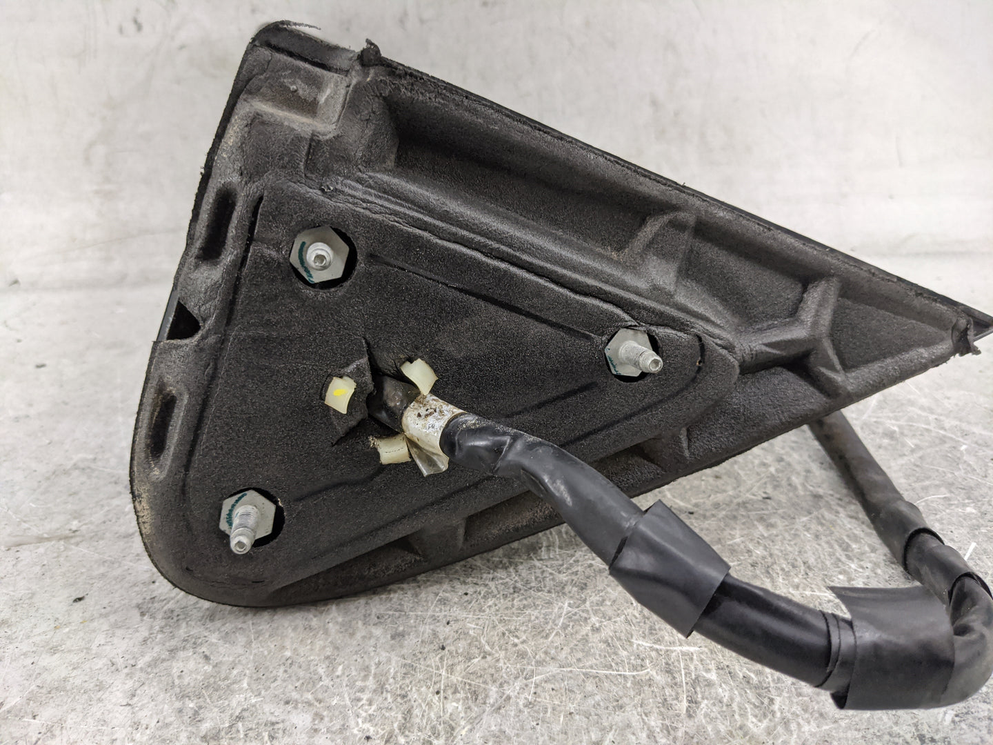 2007 Chevrolet Silverado 1500 Driver Side View Mirror - Left Door Mirror OEM Used - Oemusedautoparts1.com