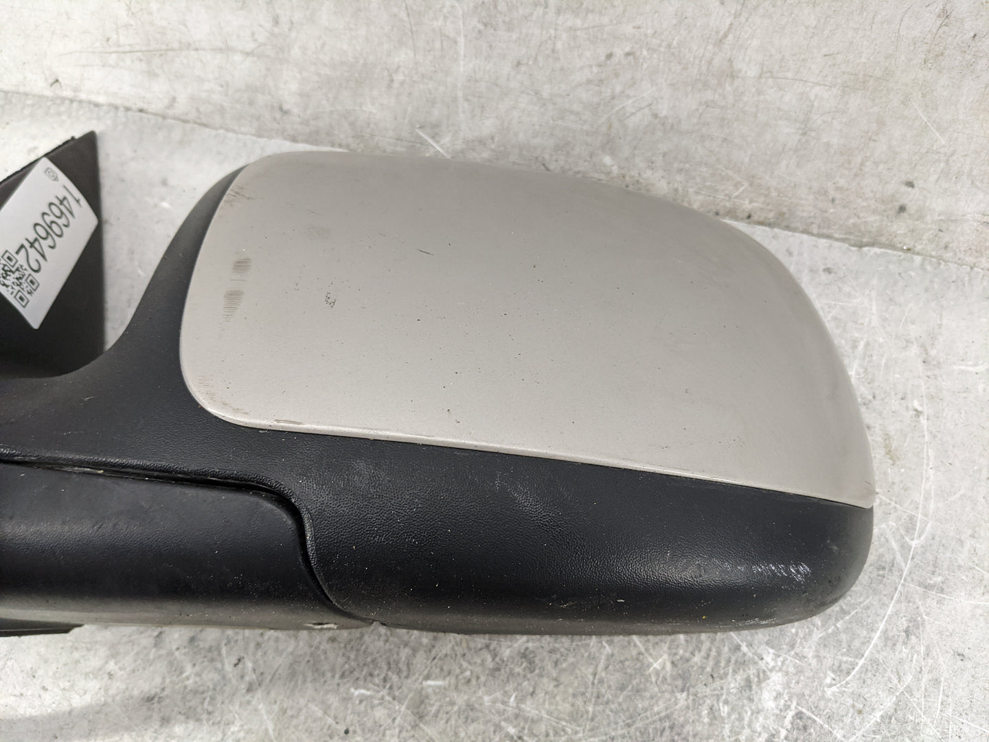 2007 Chevrolet Silverado 1500 Driver Side View Mirror - Left Door Mirror OEM Used - Oemusedautoparts1.com