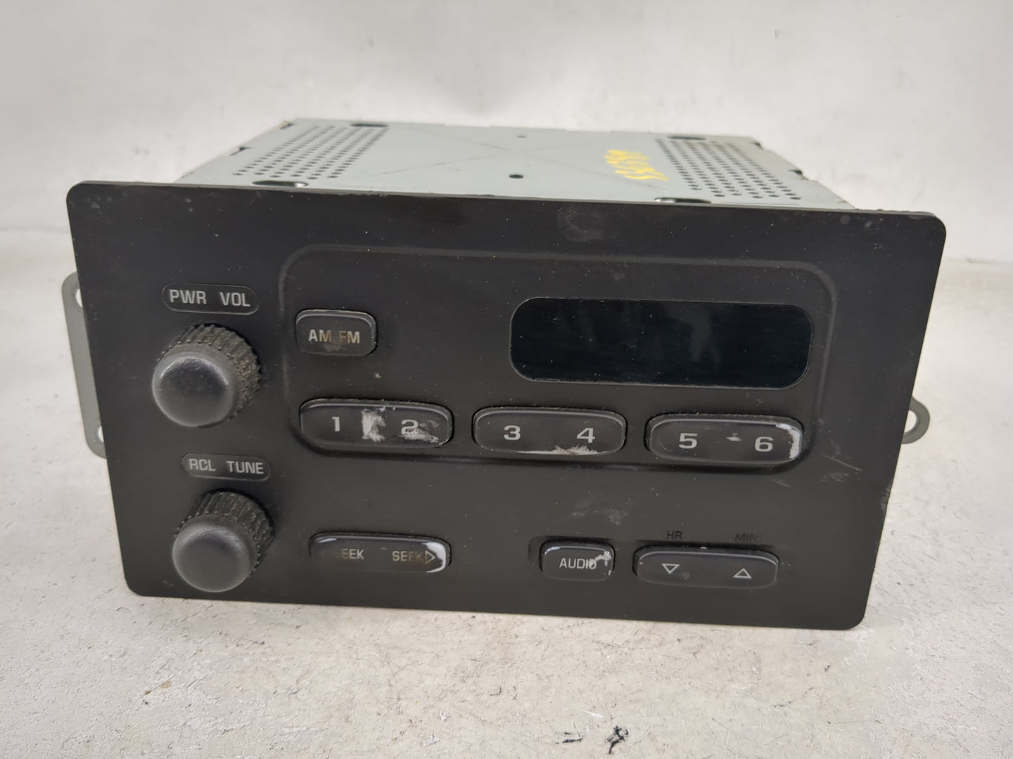 2003-2007 Chevrolet Silverado 1500 Radio AM FM Cd Player Receiver Replacement P/N:12244369 15131157 Fits OEM Used Auto Parts