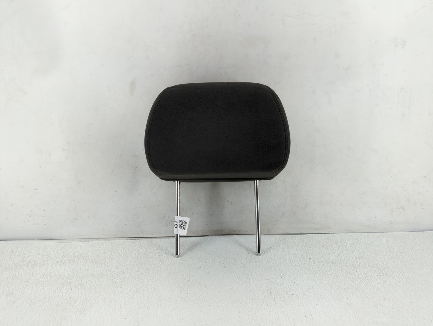 2003-2007 Chevrolet Silverado 1500 Headrest Head Rest Rear Center Seat Fits Fits 2003 2004 2005 2006 2007 OEM Used Auto Part