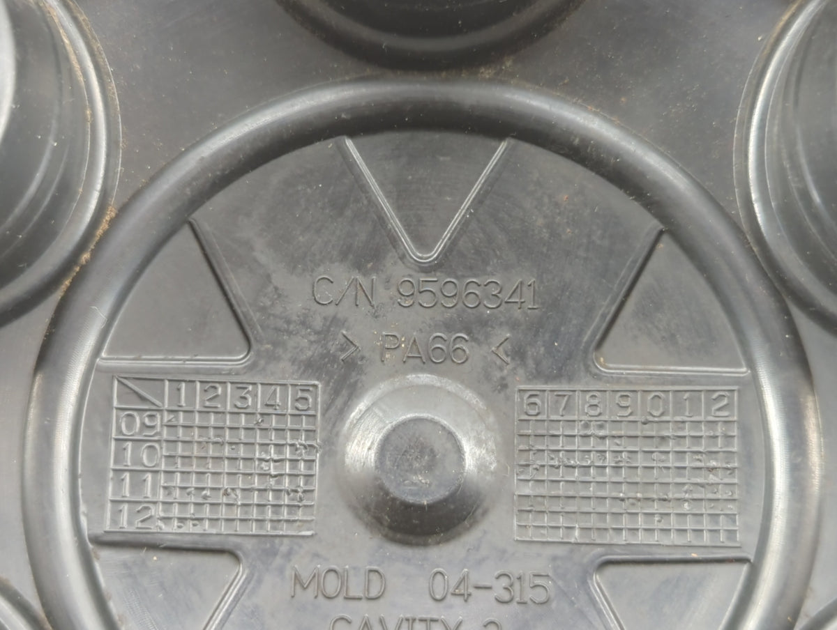 2007 Chevrolet Silverado 1500 Rim Wheel Center Cap 449137 - Oemusedautoparts1.com