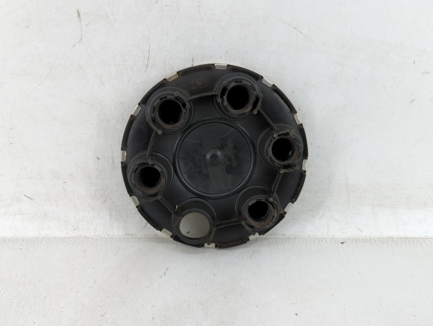 2007 Chevrolet Silverado 1500 Rim Wheel Center Cap - Oemusedautoparts1.com