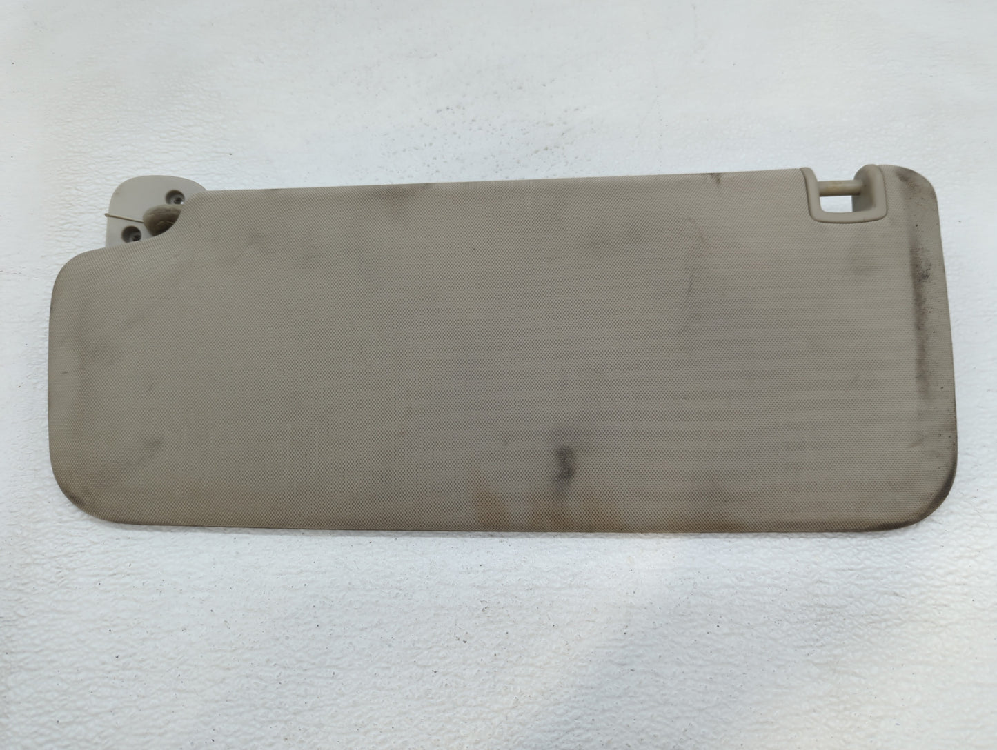 2007-2013 Chevrolet Silverado 1500 Sun Visor Shade Replacement Driver Left Mirror Fits OEM Used Auto Parts - Oemusedautopart