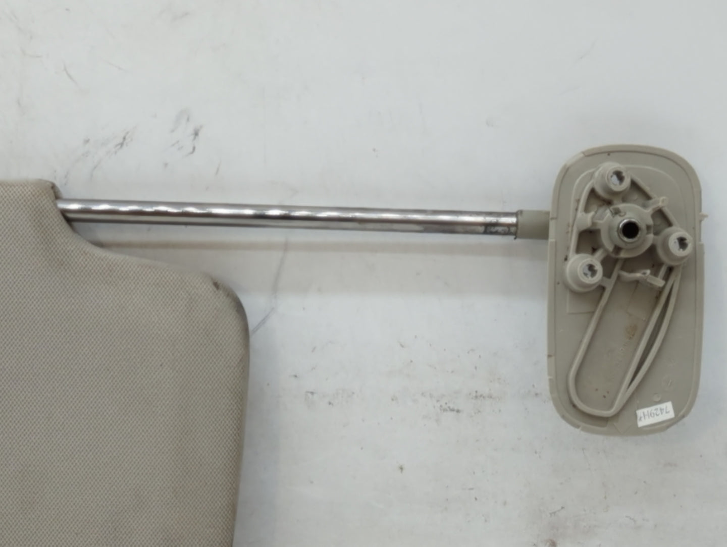 2007-2013 Chevrolet Silverado 1500 Sun Visor Shade Replacement Driver Left Mirror Fits OEM Used Auto Parts - Oemusedautopart