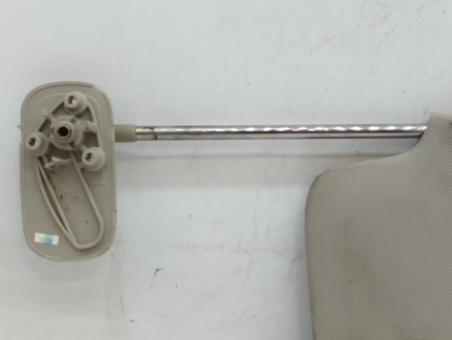 2007-2013 Chevrolet Silverado 1500 Sun Visor Shade Replacement Passenger Right Mirror Fits OEM Used Auto Parts - Oemusedauto