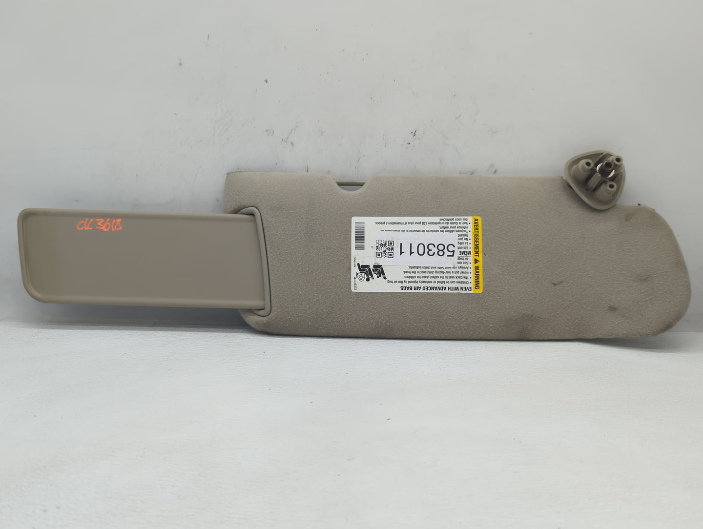 2003-2007 Chevrolet Silverado 1500 Sun Visor Shade Replacement Passenger Right Mirror Fits Fits 2003 2004 2005 2006 2007 OEM