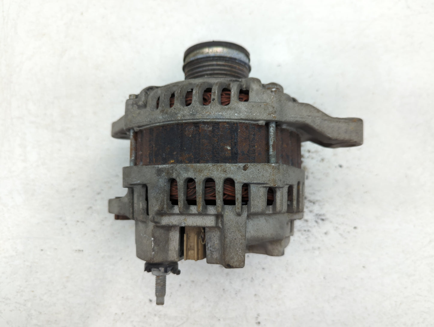2007-2013 Chevrolet Silverado 1500 Alternator Replacement Generator Charging Assembly Engine OEM Fits OEM Used Auto Parts - 