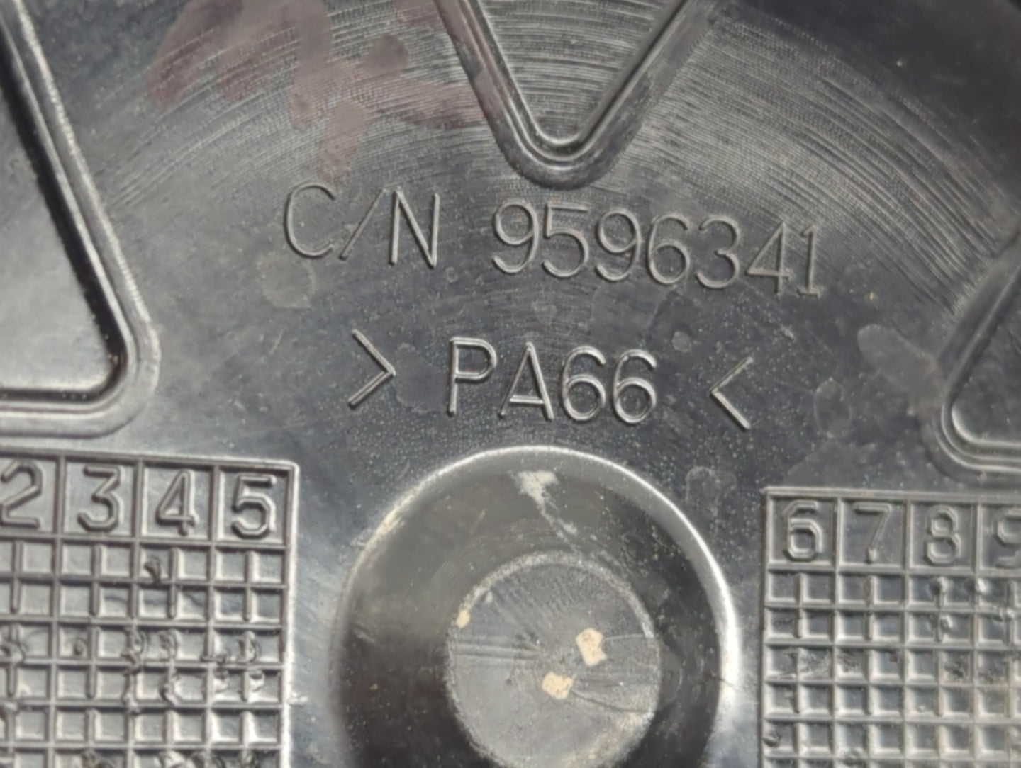 2007 Chevrolet Silverado 1500 Rim Wheel Center Cap 742961 - Oemusedautoparts1.com