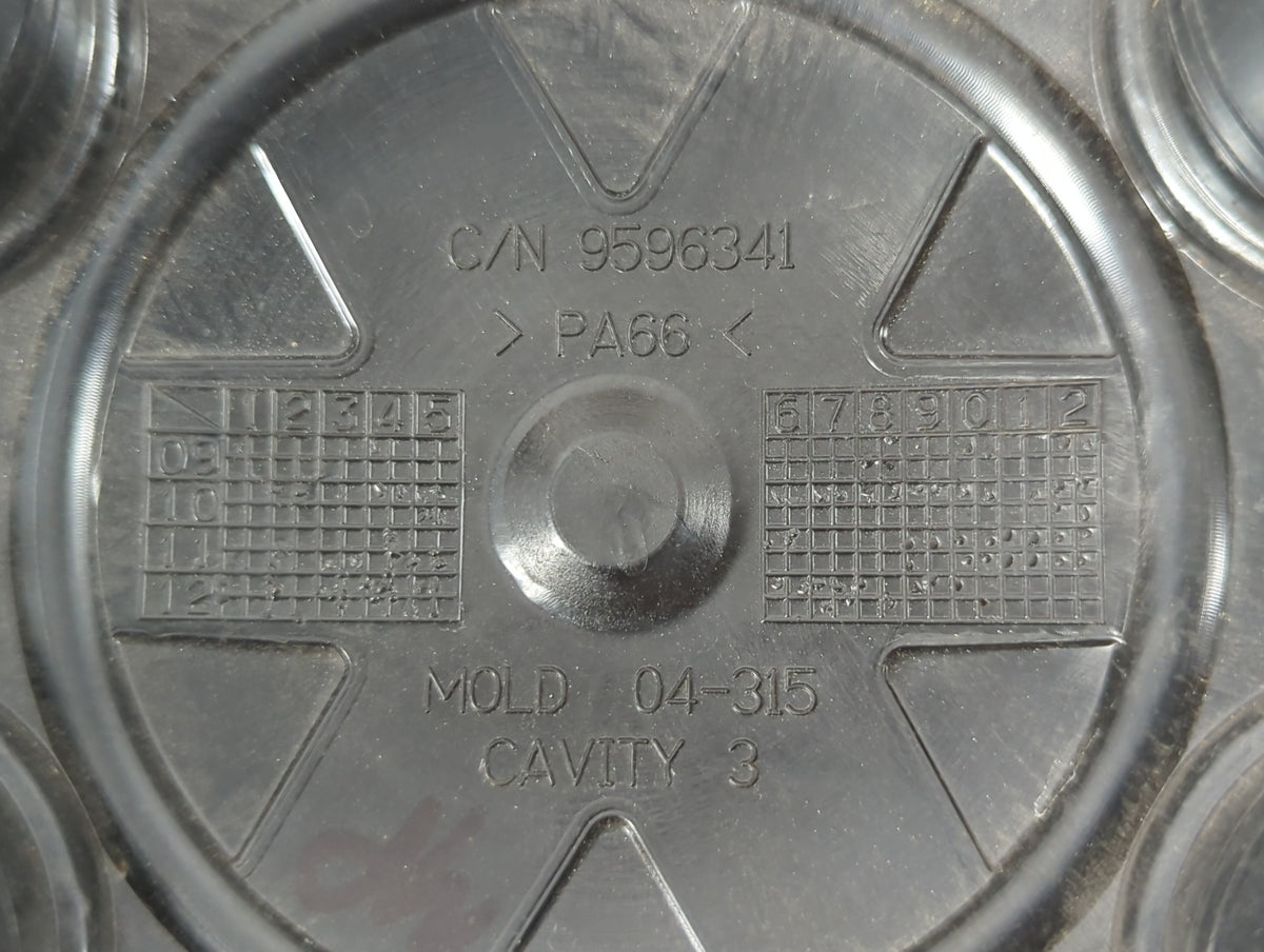 2007 Chevrolet Silverado 1500 Rim Wheel Center Cap 742993 - Oemusedautoparts1.com