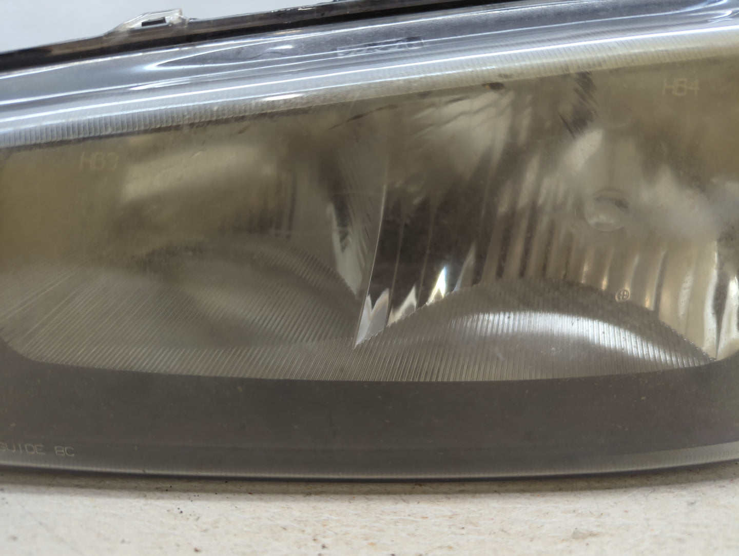 2005 Chevrolet Silverado 1500 Driver Left Oem Head Light Headlight Lamp - Oemusedautoparts1.com