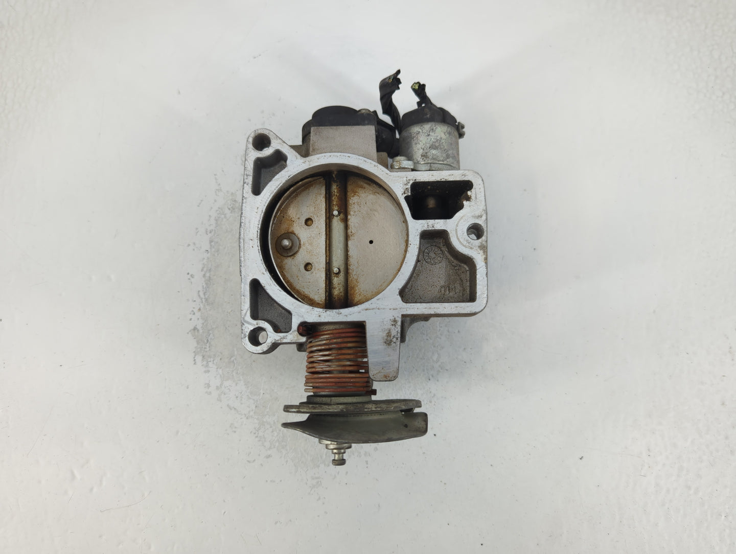2007-2013 Chevrolet Silverado 1500 Throttle Body P/N:5276 Fits Fits 2007 2008 2009 2010 2011 2012 2013 2014 OEM Used Auto Pa