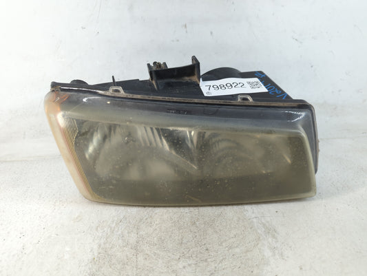 2005 Silverado 1500 Passenger Right Oem Head Light Headlight Lamp - Oemusedautoparts1.com
