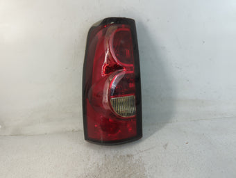 compare product 2004-2007 Chevrolet Silverado 1500 Tail Light Assembly Driver Left OEM P/N:15224157 Fits Fits 2004 2005 2006 2007 OEM Used Auto Parts