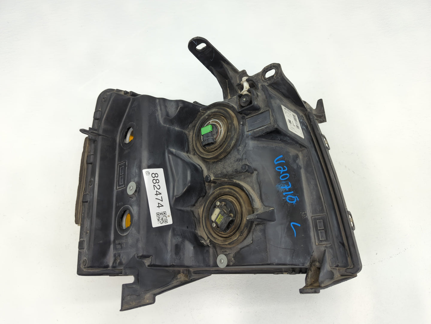 2007 Chevrolet Silverado 1500 Driver Left Oem Head Light Headlight Lamp - Oemusedautoparts1.com