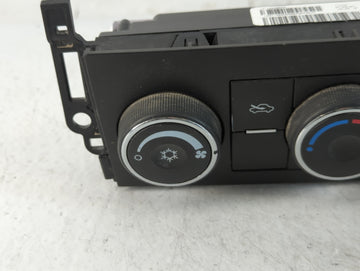 2007-2009 Chevrolet Silverado 1500 Climate Control Module Temperature AC/Heater Replacement P/N:15238550 Fits Fits 2007 2008 2009 OEM Used Auto Parts