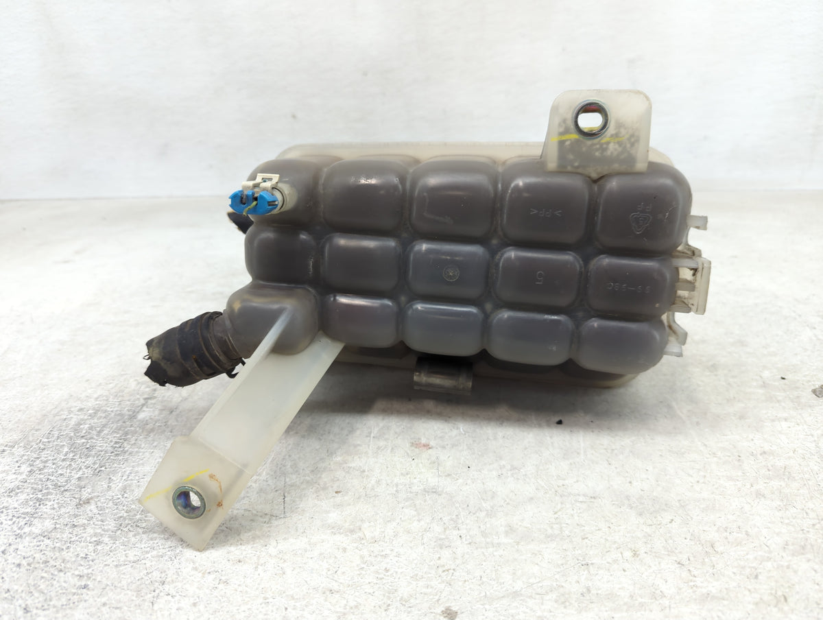 Silverado 1500 Classic Radiator Coolant Overflow Expansion Tank Bottle - Oemusedautoparts1.com