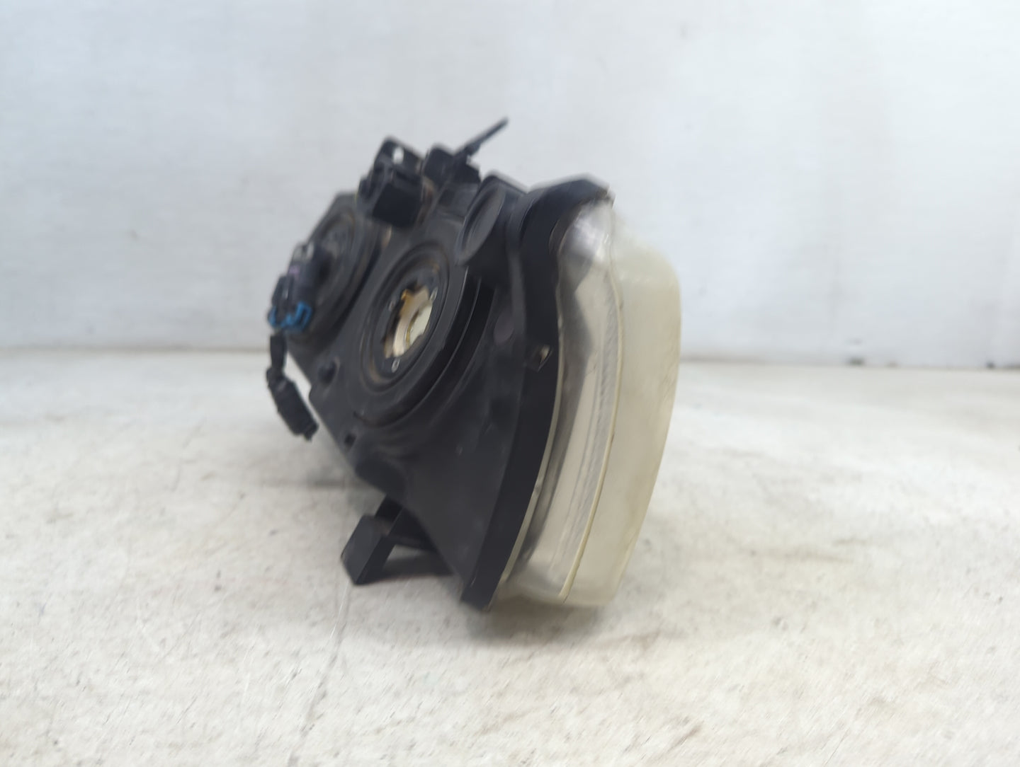 Silverado 1500 Classic Passenger Right Oem Head Light Headlight Lamp - Oemusedautoparts1.com