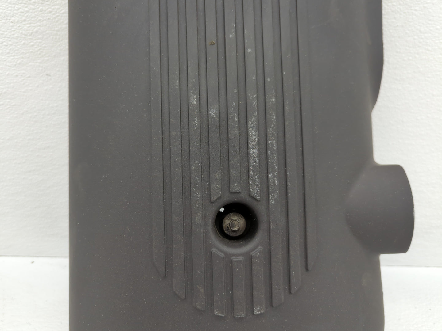 2007 Chevrolet Silverado 1500 Classic Engine Cover - Oemusedautoparts1.com