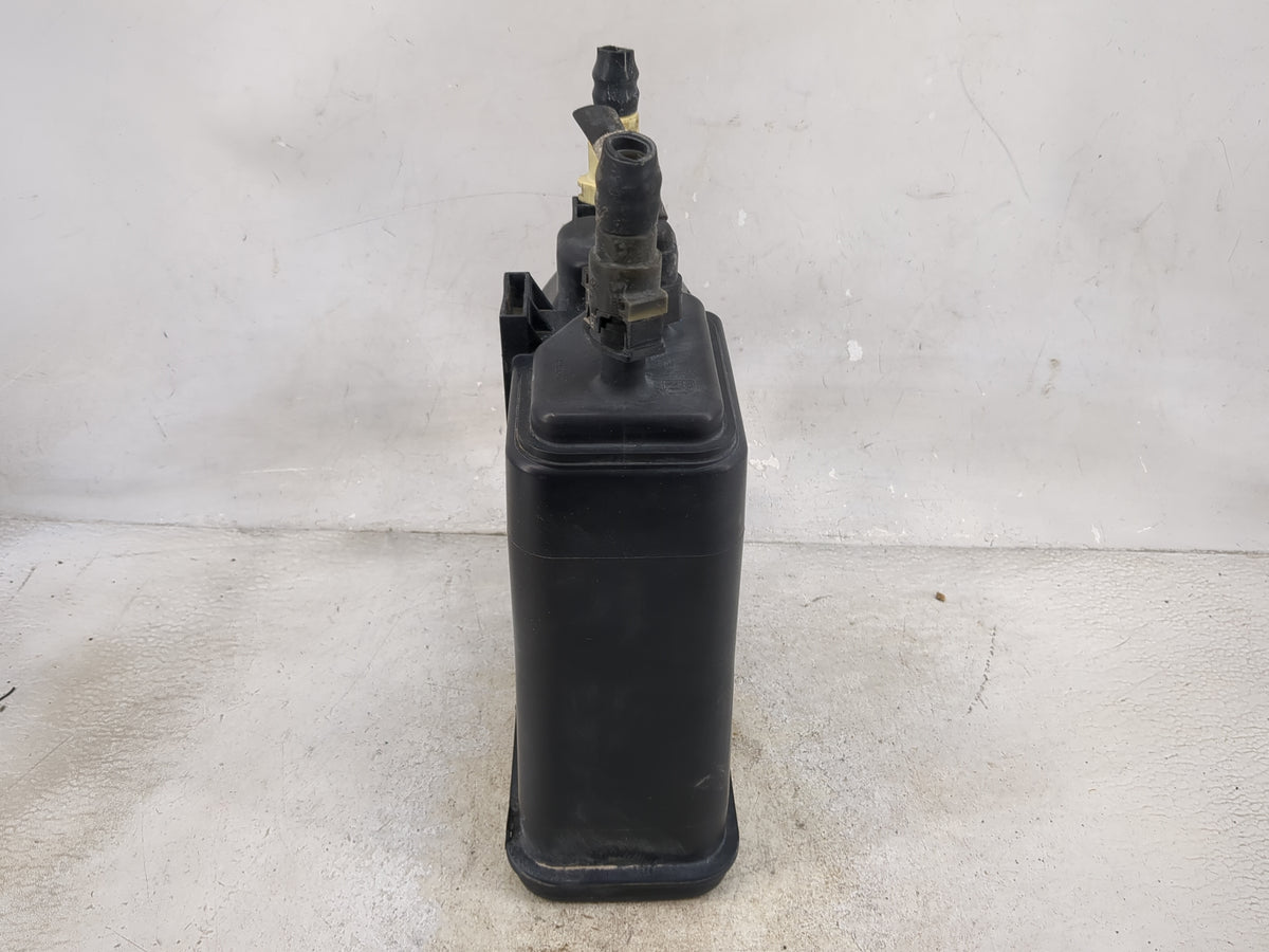 2007 Chevrolet Silverado 2500 Fuel Vapor Charcoal Canister - Oemusedautoparts1.com