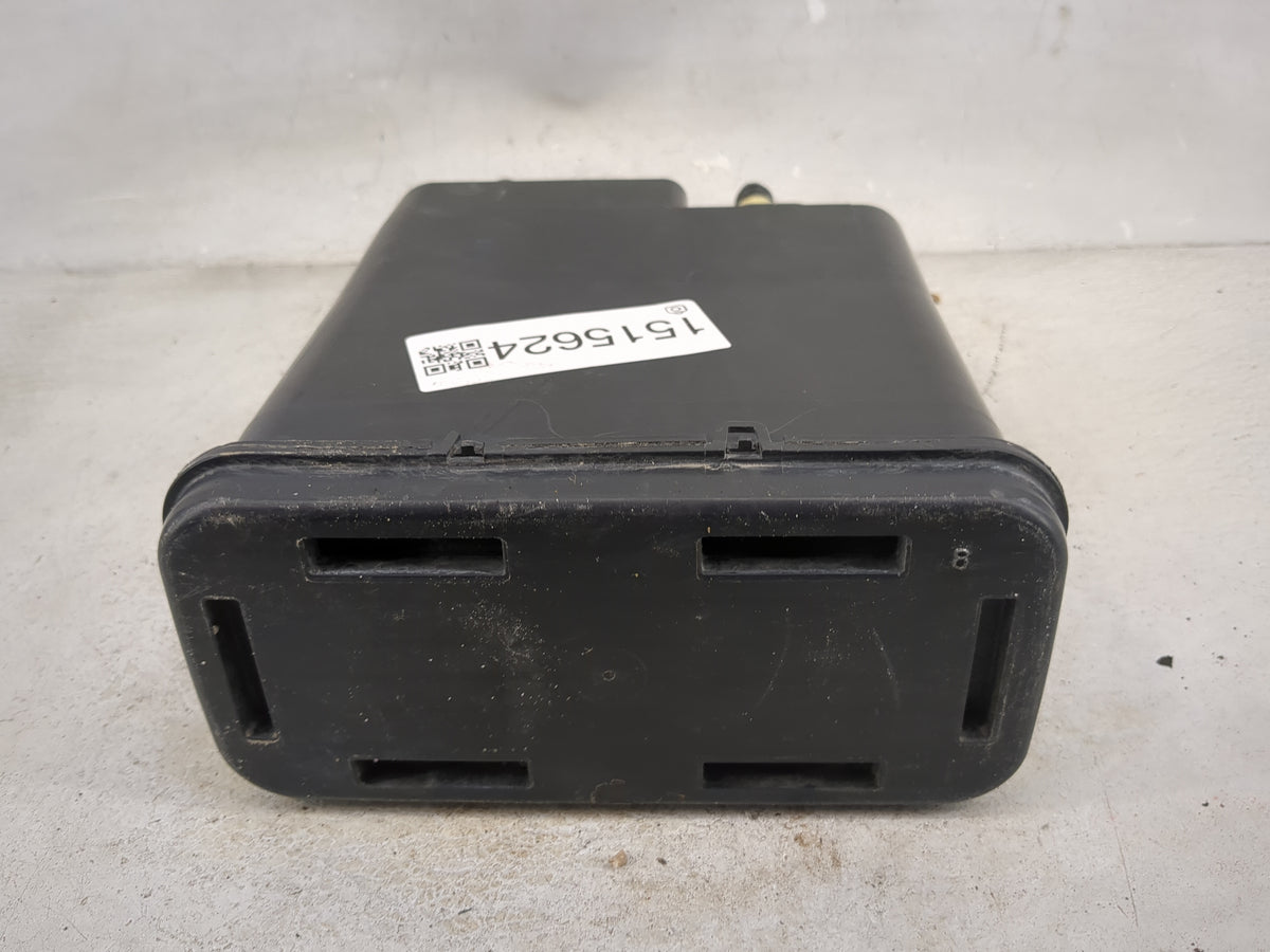 2007 Chevrolet Silverado 2500 Fuel Vapor Charcoal Canister - Oemusedautoparts1.com