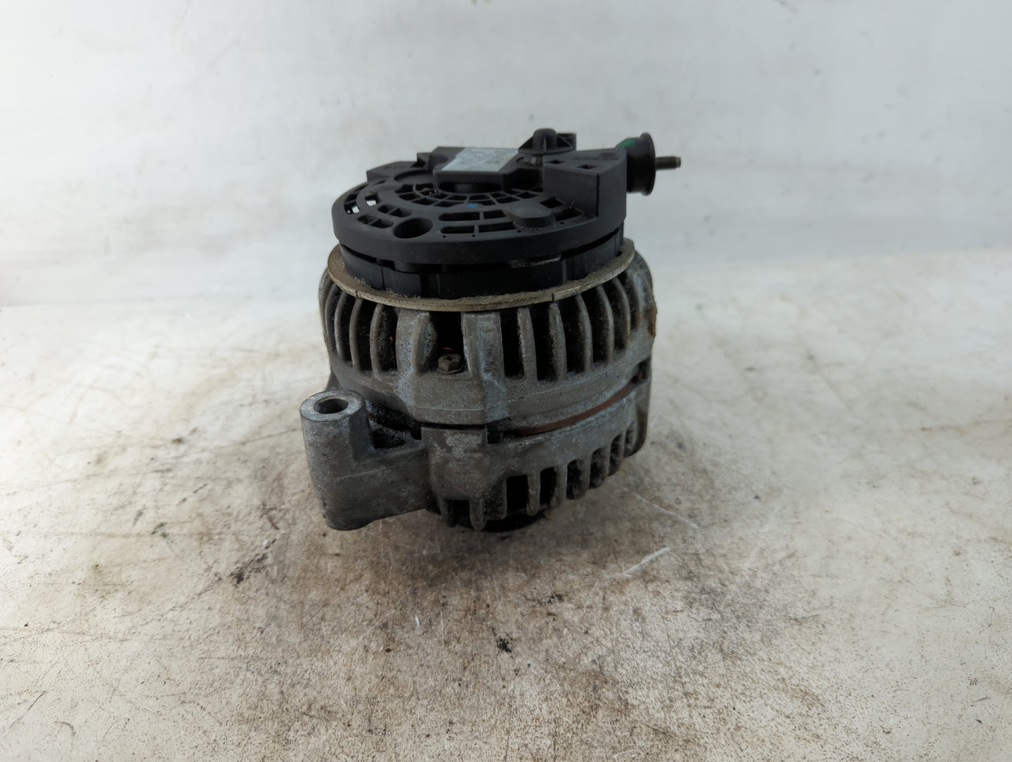 2007-2014 Chevrolet Silverado 2500 Alternator Replacement Generator Charging Assembly Engine OEM P/N:0 124 425 035 Fits OEM 