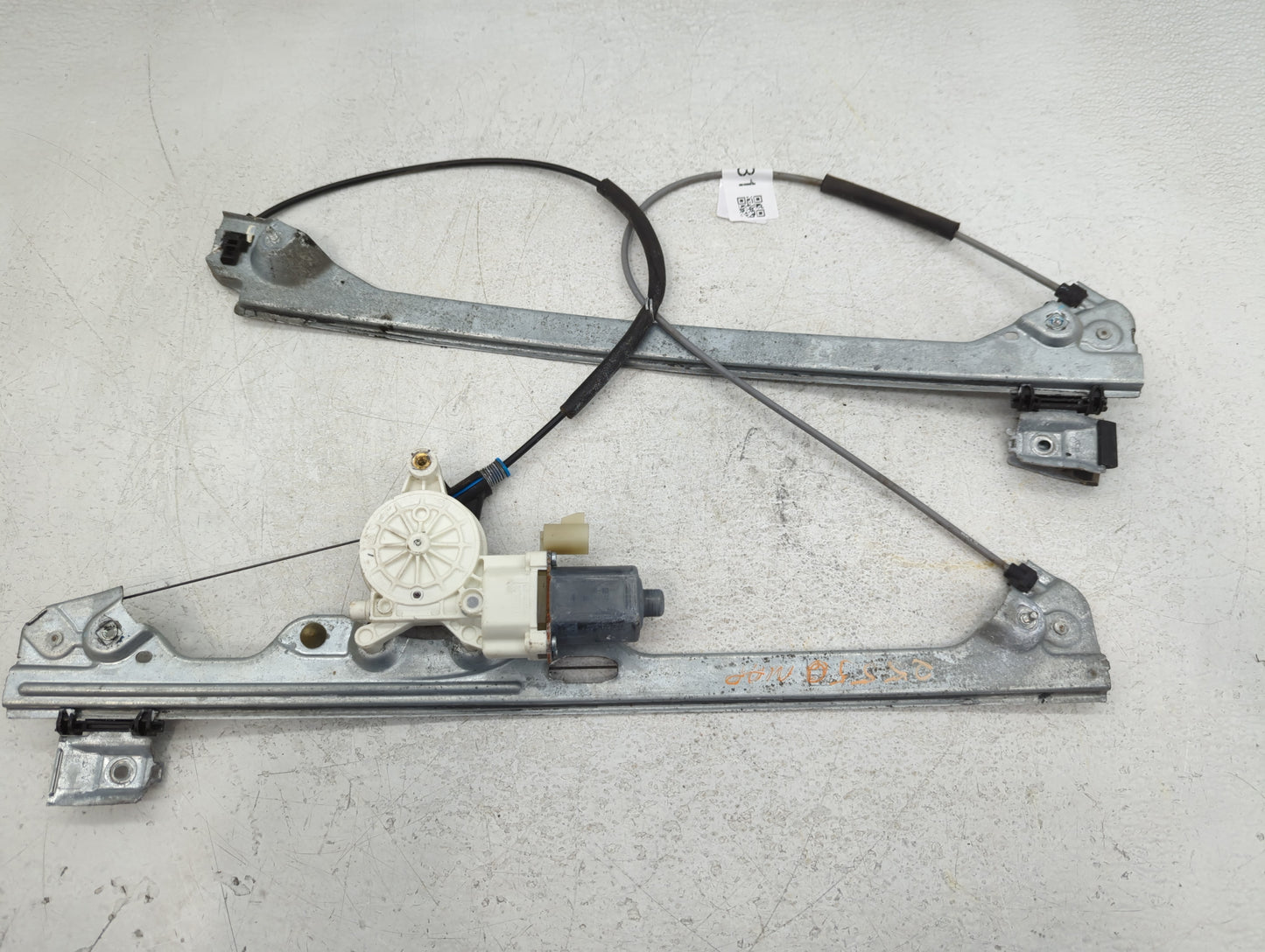Chevrolet Suburban Used Window Regulator Passenger Front - Oemusedautoparts1.com