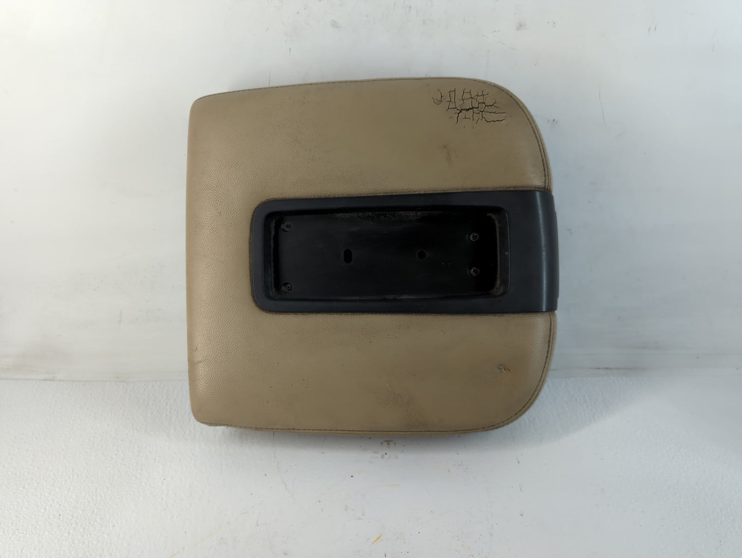 2007 Chevrolet Suburban Center Console Armrest Cover Lid Fits OEM Used Auto Parts - Oemusedautoparts1.com