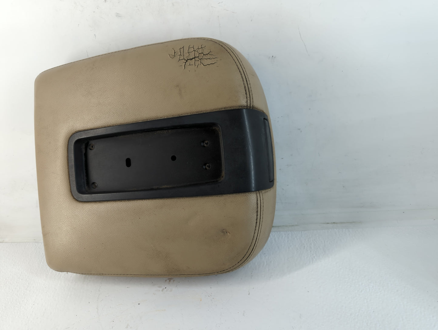 2007 Chevrolet Suburban Center Console Armrest Cover Lid Fits OEM Used Auto Parts - Oemusedautoparts1.com