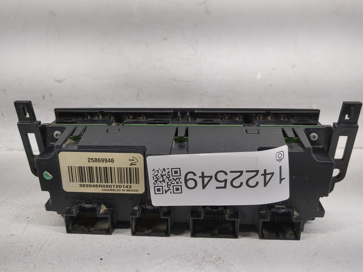 2007-2011 Chevrolet Suburban 1500 Climate Control Module Temperature AC/Heater Replacement P/N:25869946 Fits OEM Used Auto P
