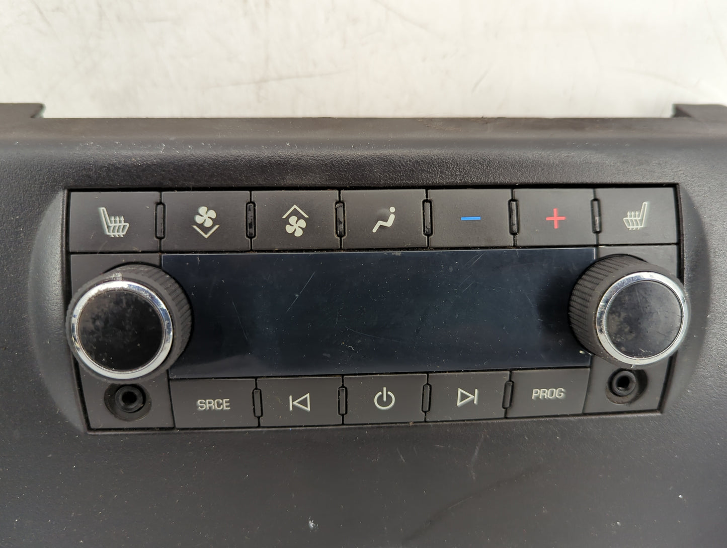 2007-2014 Chevrolet Suburban 1500 Climate Control Module Temperature AC/Heater Replacement Fits OEM Used Auto Parts - Oemuse