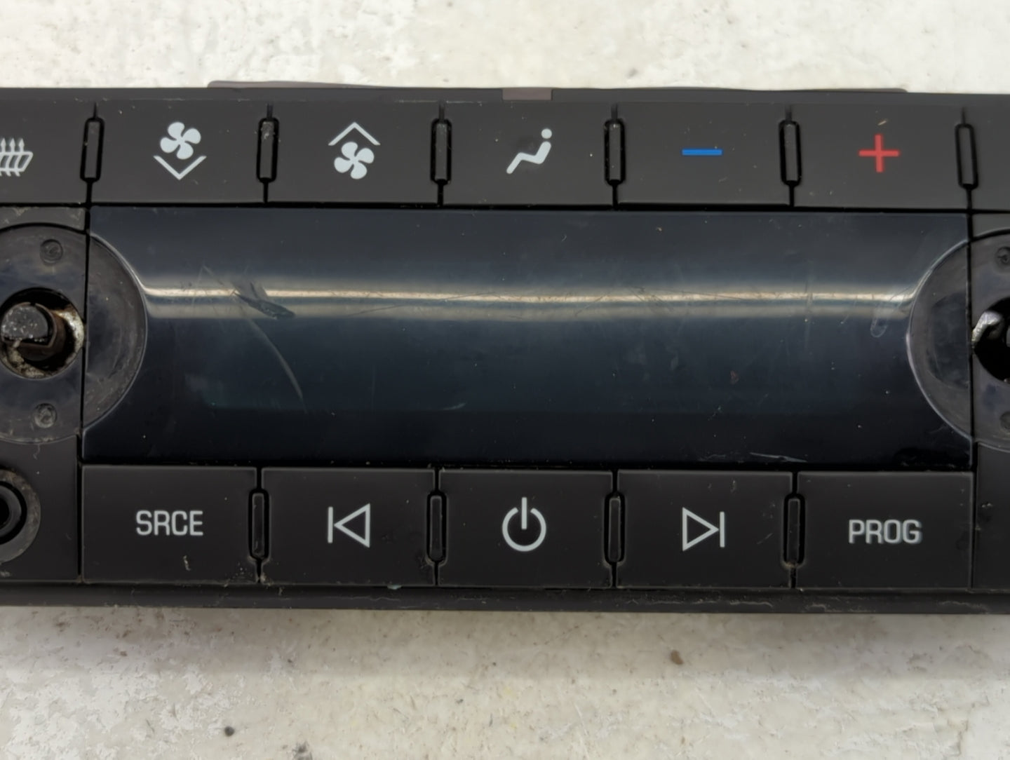 2007-2014 Chevrolet Suburban 1500 Climate Control Module Temperature AC/Heater Replacement Fits OEM Used Auto Parts - Oemuse
