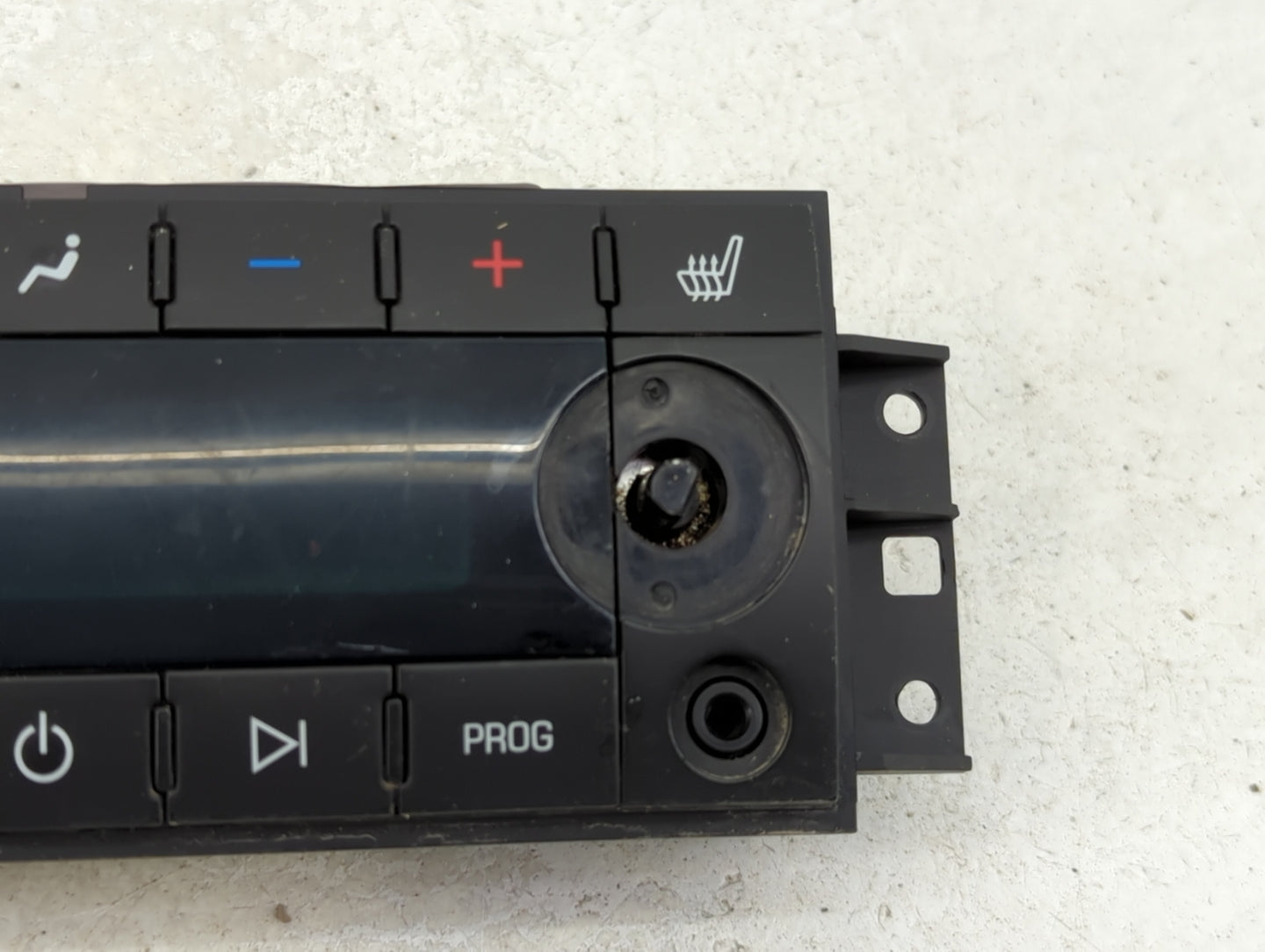 2007-2014 Chevrolet Suburban 1500 Climate Control Module Temperature AC/Heater Replacement Fits OEM Used Auto Parts - Oemuse