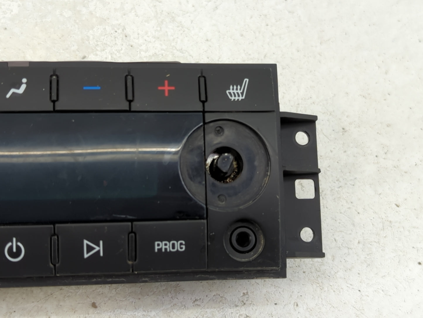 2007-2014 Chevrolet Suburban 1500 Climate Control Module Temperature AC/Heater Replacement Fits OEM Used Auto Parts - Oemuse