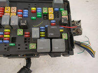2007-2009 Chevrolet Suburban 1500 Fusebox Fuse Box Panel Relay Module P/N:15092625_02 15483114, 15488631 Fits Fits 2007 2008