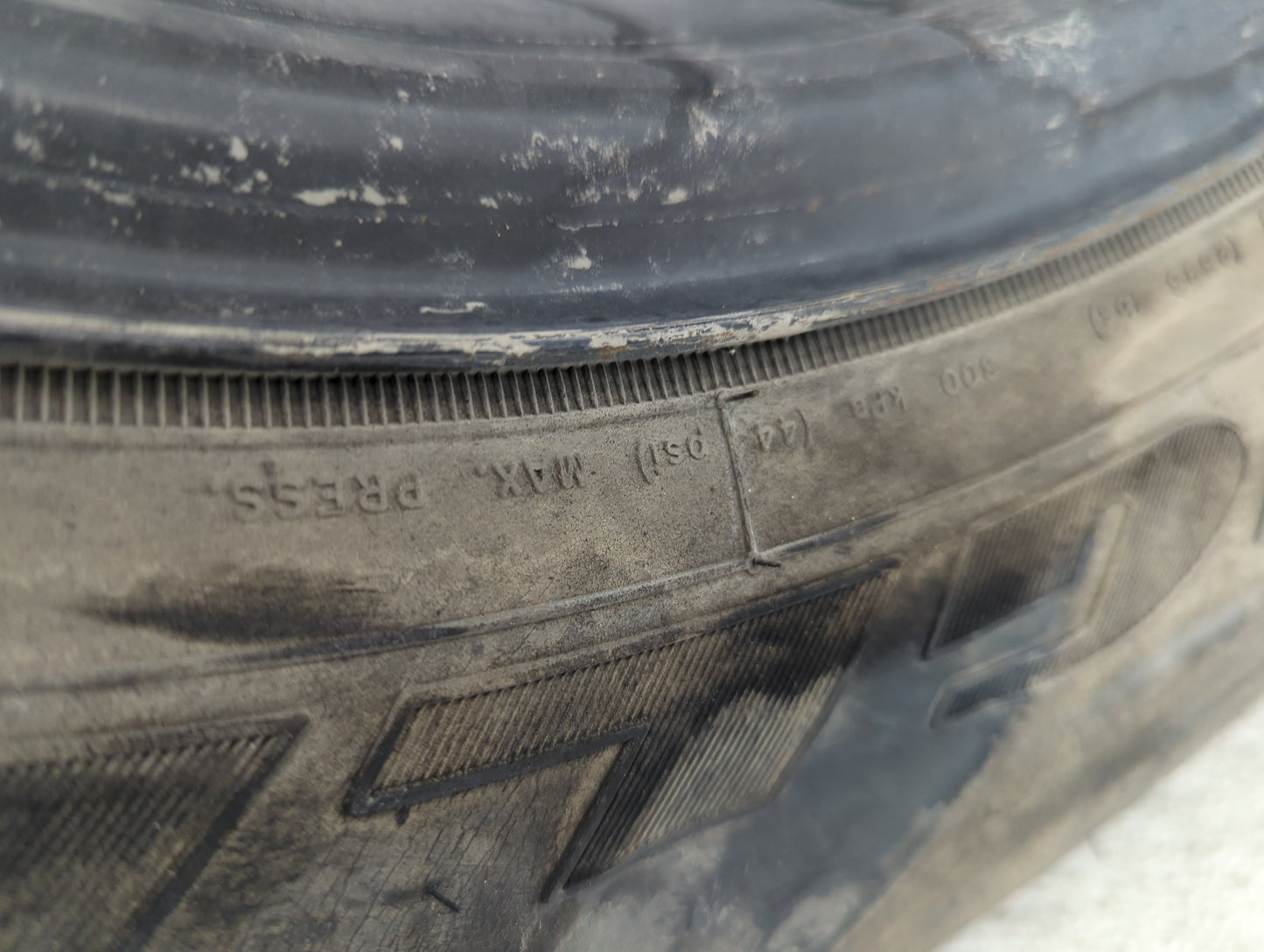 2007 Chevrolet Suburban 1500 Spare Donut Tire Wheel Rim Oem - Oemusedautoparts1.com