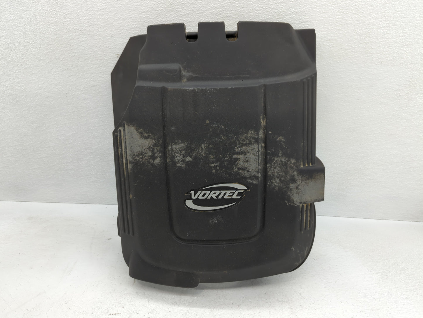 2007 Chevrolet Suburban 1500 Engine Cover - Oemusedautoparts1.com