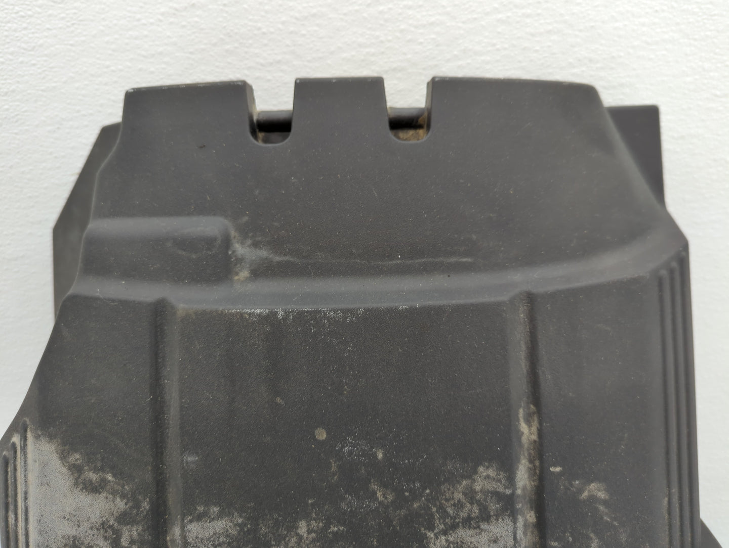 2007 Chevrolet Suburban 1500 Engine Cover - Oemusedautoparts1.com