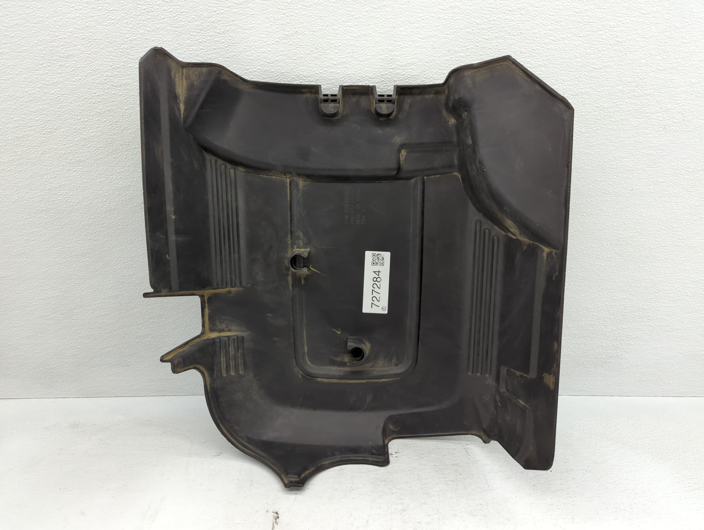 2007 Chevrolet Suburban 1500 Engine Cover - Oemusedautoparts1.com